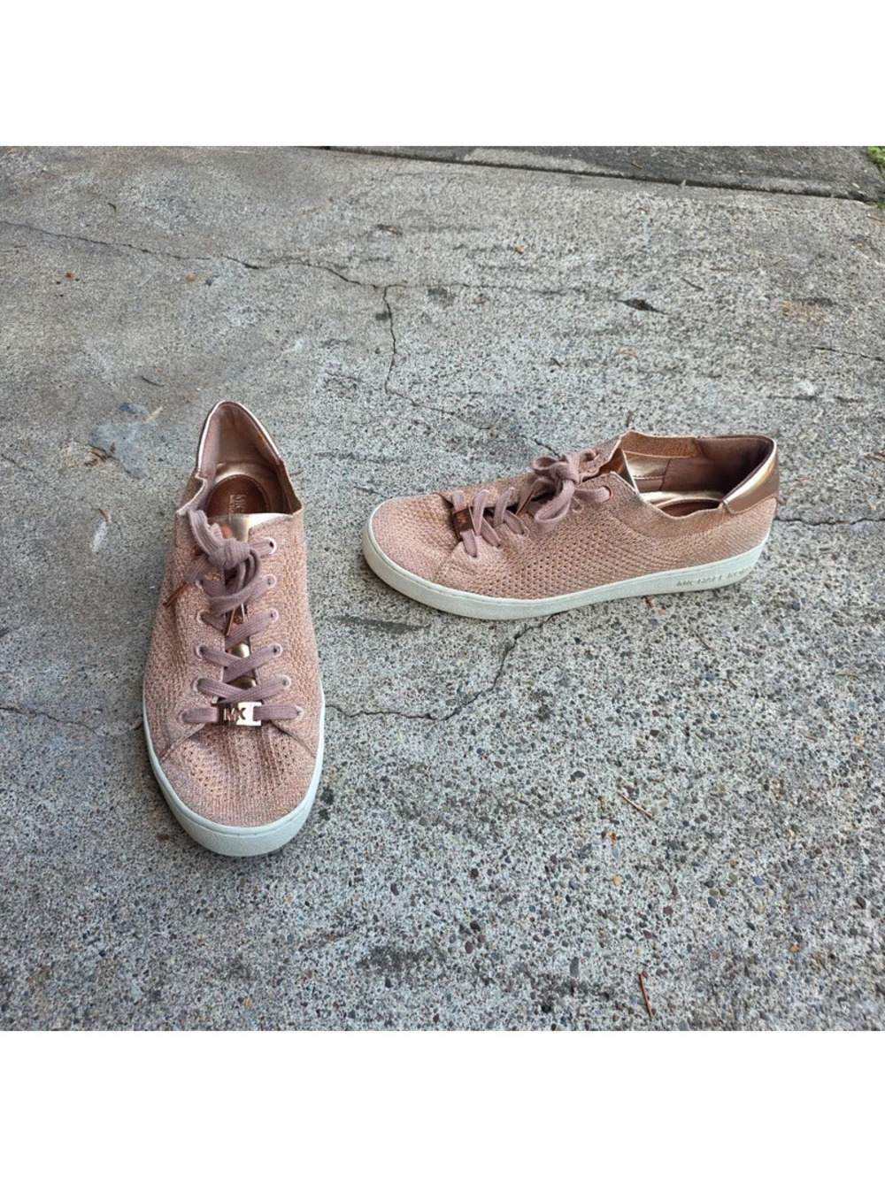 Michael Kors Skyler Y2K Rose Gold Metallic Sneaker sz 8.5 US